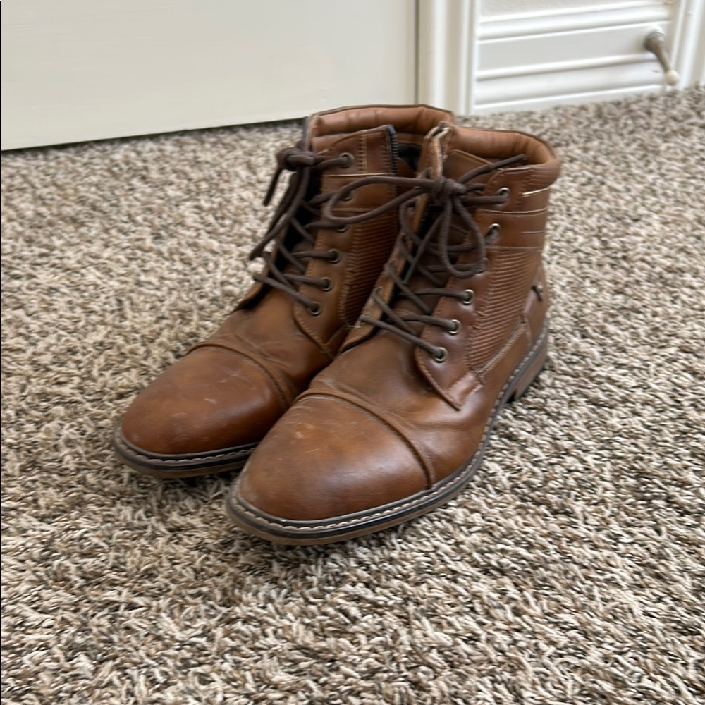 Steve Madden Brown Leather Lace-Up Boots